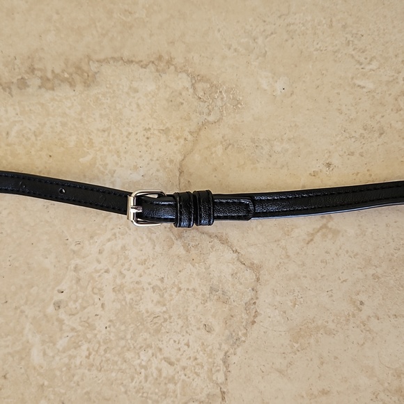 🆕️  Calvin Klein Black Crossbody Purse - Picture 4 of 8